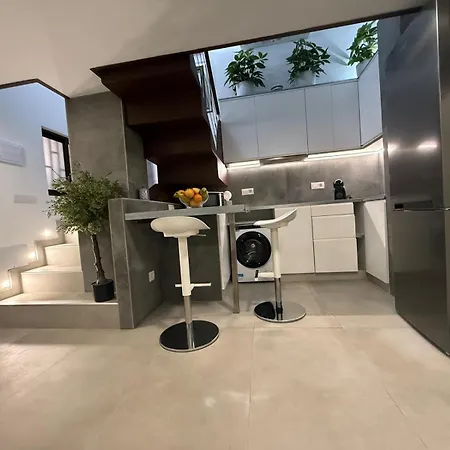 Loft 19 Luxury Boutique - Heated Pool Los Cristianos (Tenerife)