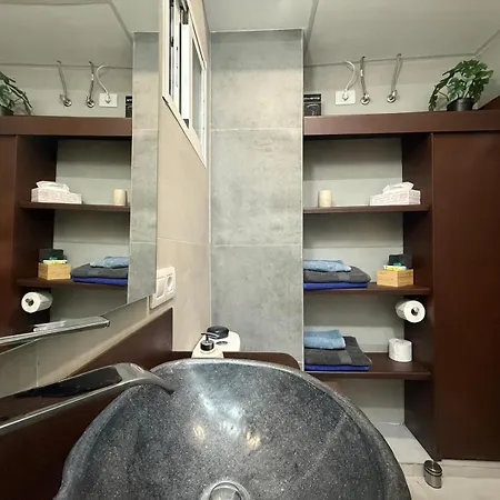 Loft 19 Luxury Boutique - Heated Pool * Los Cristianos (Tenerife)