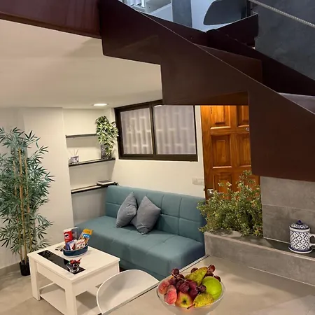 Loft 19 Luxury Boutique - Heated Pool Apartment Los Cristianos (Tenerife)